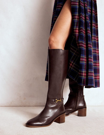 Iris Snaffle Heel Boot-Chocolate