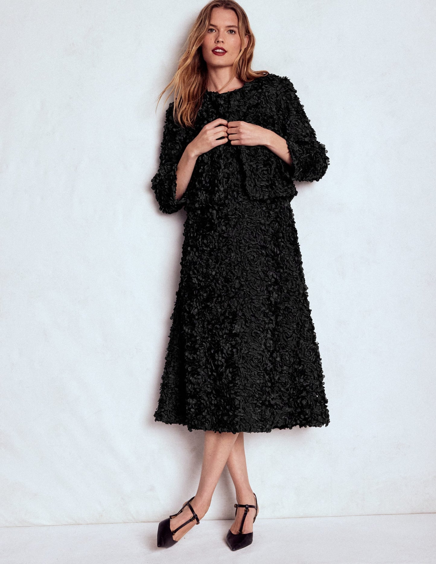 Petal Textured Cropped Jacket-Black, Petal Tulle