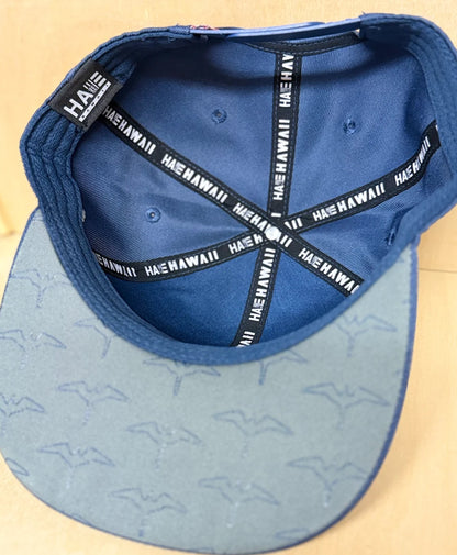 Iwa 3D Puff Snapback White on Navy
