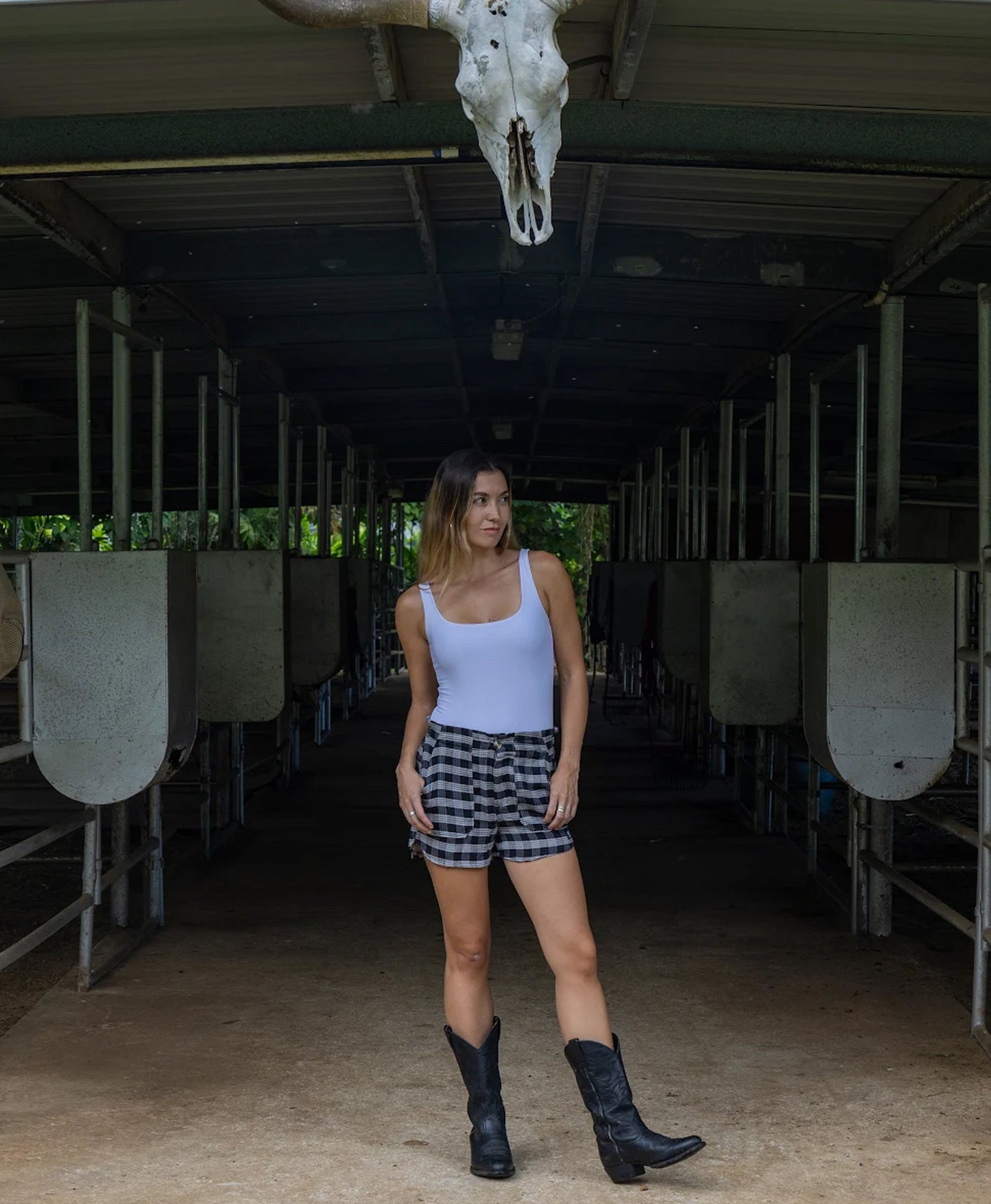 Nanea Shorts Black Palaka
