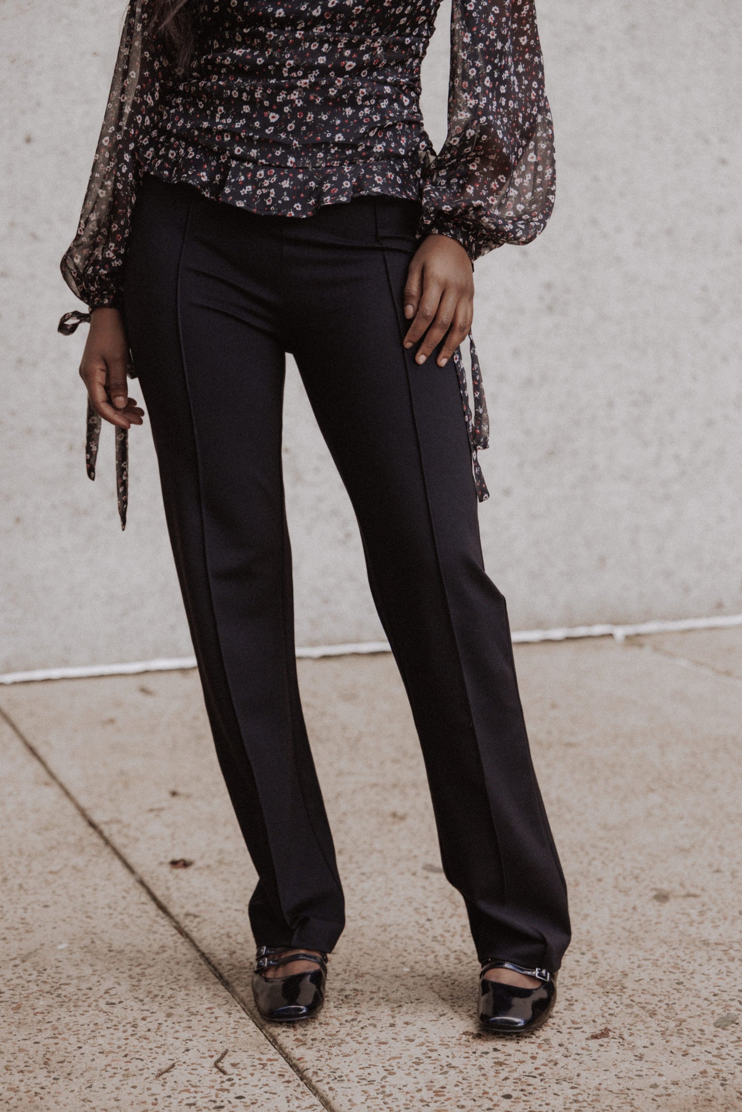 Beth Ponte Pants - Black