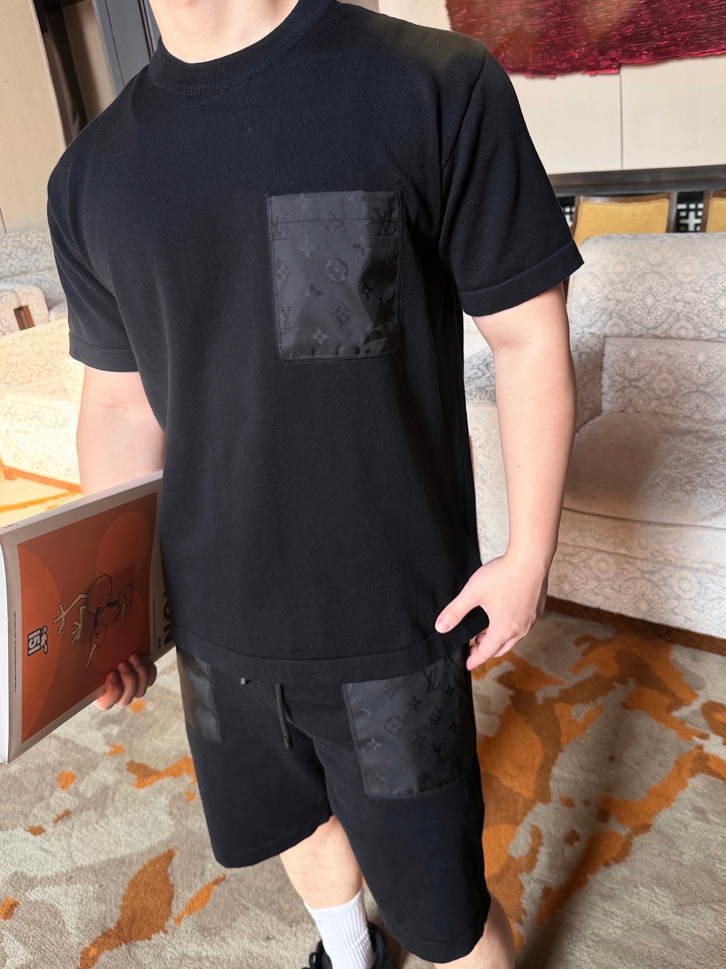 2026 New LY Logo Patch Short-Sleeved T-Shirt (AA591-A30)