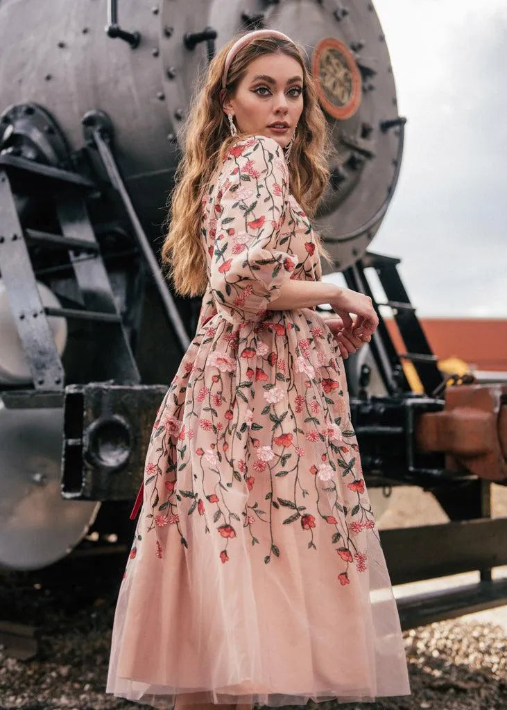 Holly Dress Rose