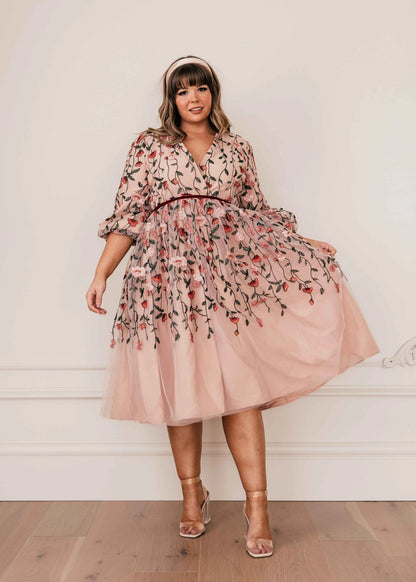 Holly Dress Rose