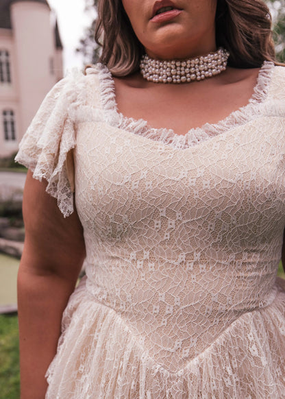 Mia Dress Champagne