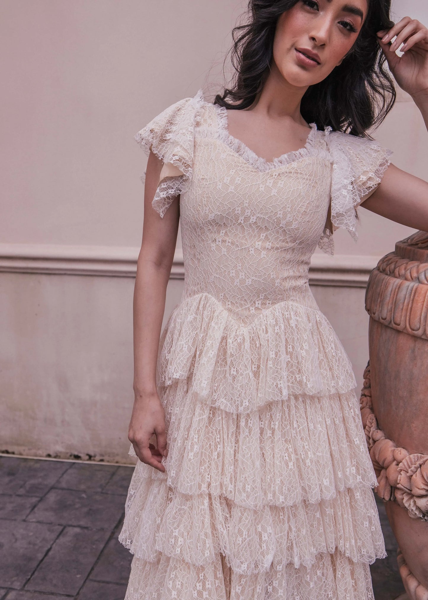 Mia Dress Champagne