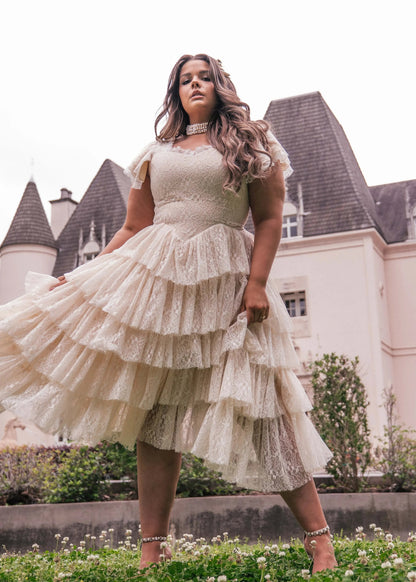 Mia Dress Champagne